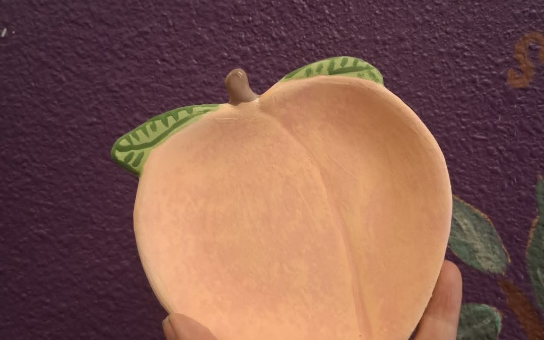 Peaches and Pottery @ Grande River Vineyards $15 event fee