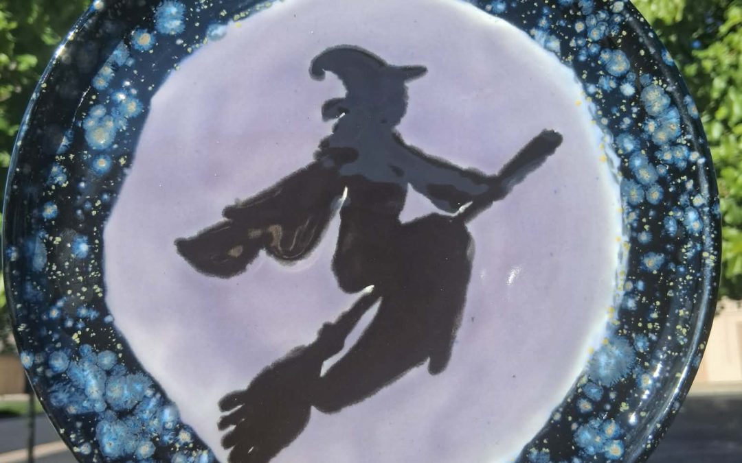 Spooky Stoneware Class– Wines and Designs –$13 Event Fee